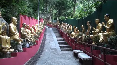 10000 Buddhas Monastery Pathway